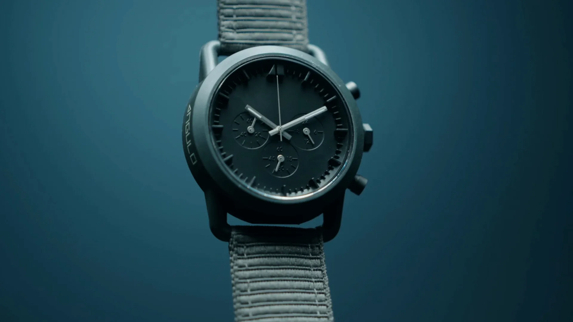 Angulo watch product video